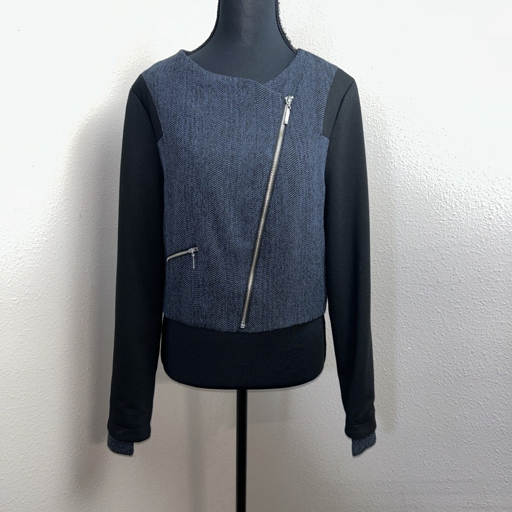 W118 By Walter Blazer Women's Medium Blue‎ Asymmetrical Zippered Cropped Moto